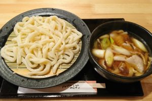 肉汁うどん　かき氷　椛屋